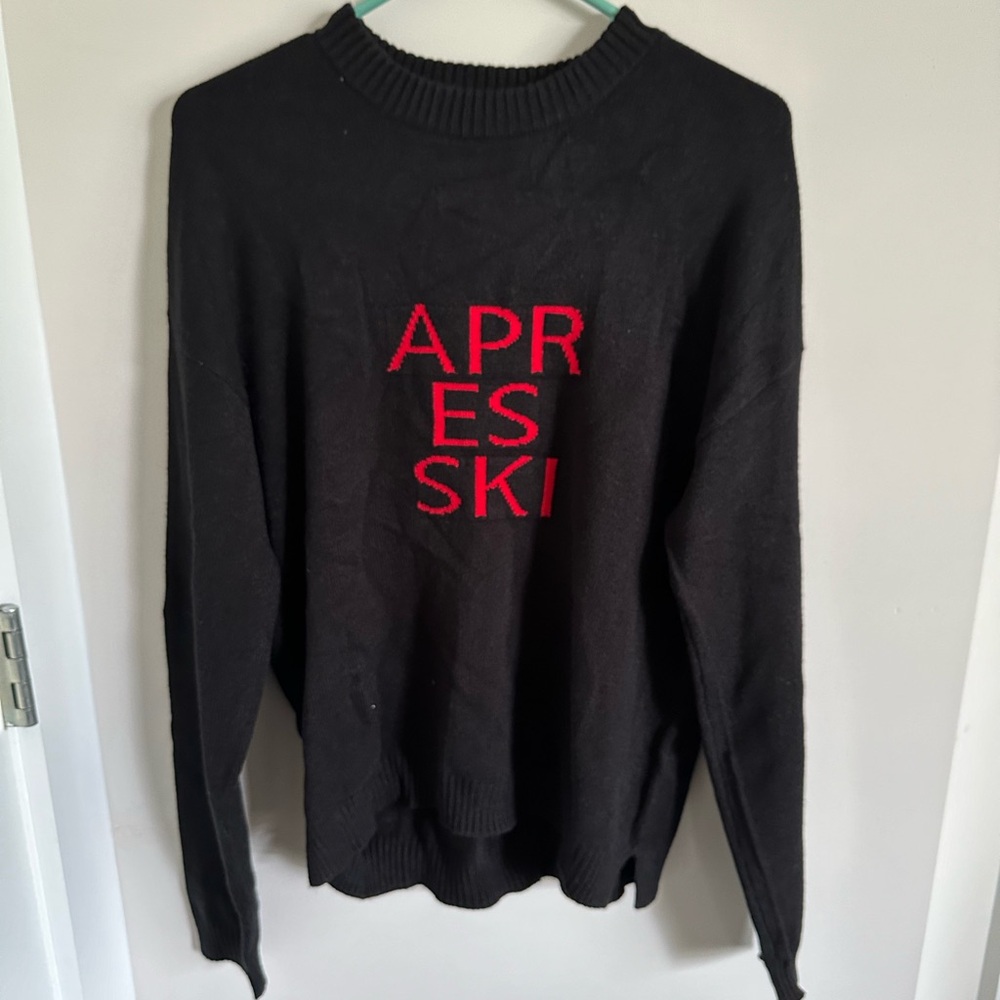 Elan Sweater Size M